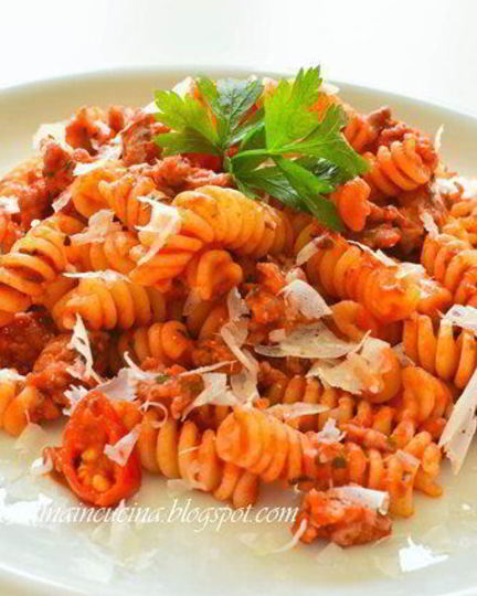 Рецепт пасты с экспресс-рагу из домашней колбаски