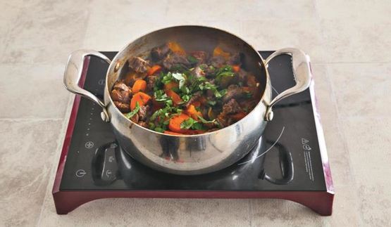 пряное рагу из говяжьей голяшки