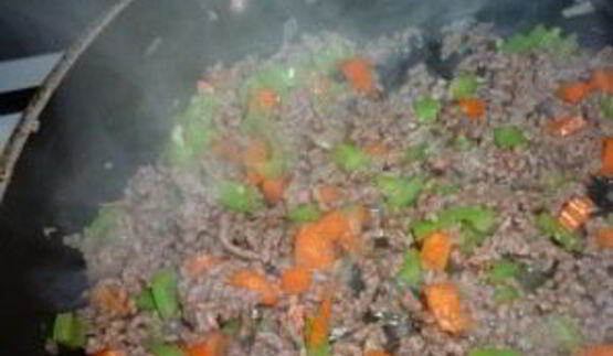 рагу из фарша с кабачками