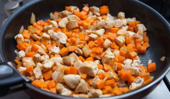 рагу из курицы и стручковой фасоли