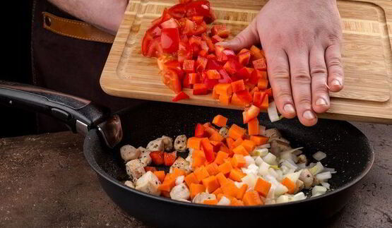 рагу с курицей и красной фасолью