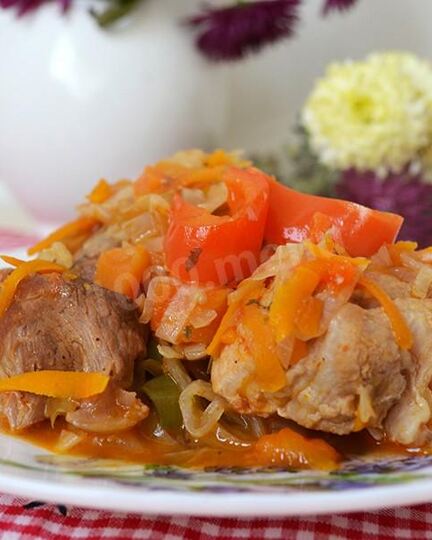 Рецепт рагу с мясом тушеное в мультиварке