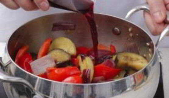 рататуй на сковороде