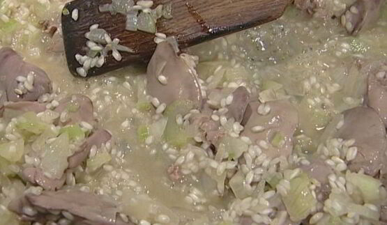 ризотто с куриной печенкой