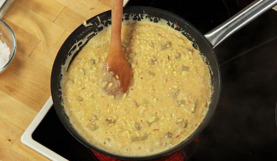 утиное филе с банановым ризотто