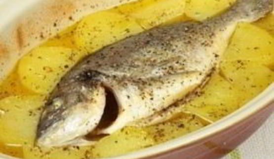 дорада с картофелем
