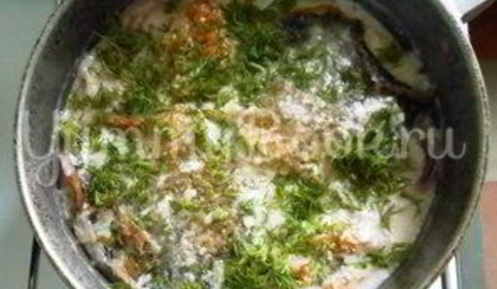 карась в сметанном соусе