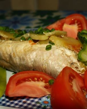 Морской сиг запеченный в фольге