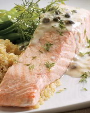 Отварная семга под пикантным соусом