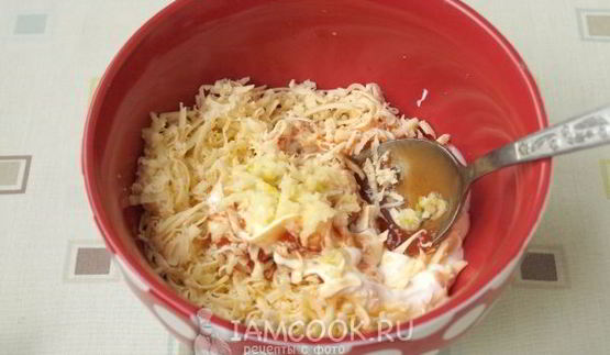 сельдь в сырном соусе