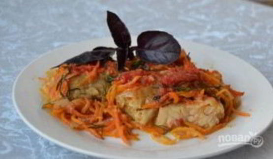 треска, запеченная в духовке под соусом