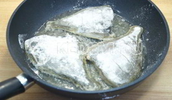 вкусная камбала на сковороде