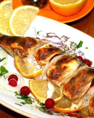 Запеченная скумбрия в мультиварке