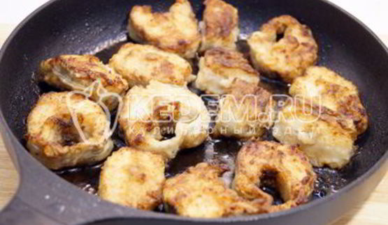 жареный минтай