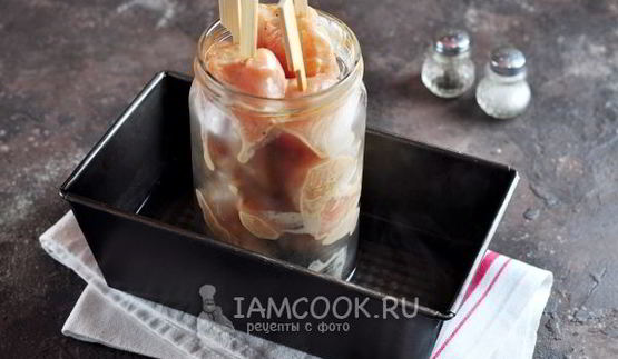 куриный шашлык в банке в духовке