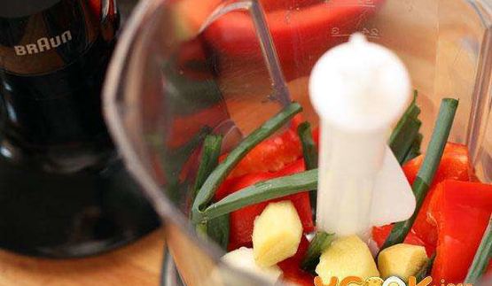 шашлык из индейки на шпажках