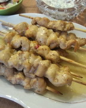 Шашлык из курицы с кориандром в духовке