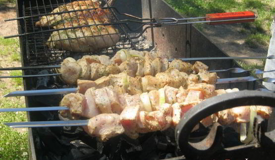 шашлык из курицы с лимоном
