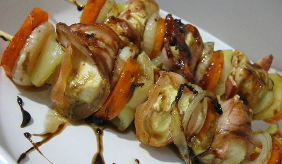 шашлык из курицы с овощами