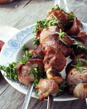 Шашлыки из баранины в гранатовом маринаде