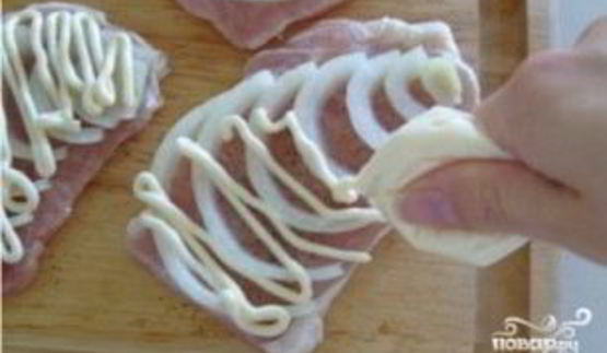 шницель из свинины в духовке