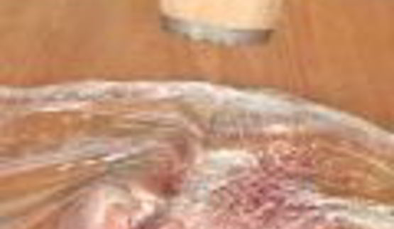 свиной шницель с яблочным соусом