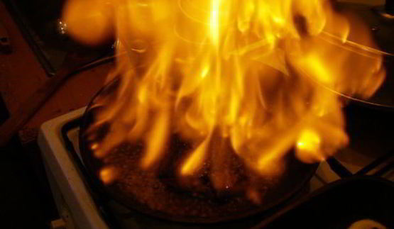 перечный раундрамб-стейк с грилованными овощами