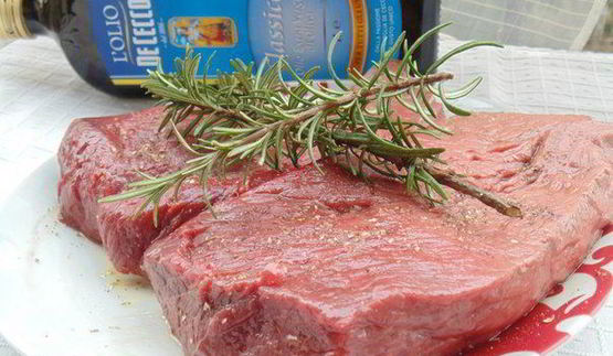 стейк ферентино с овощами на гриле