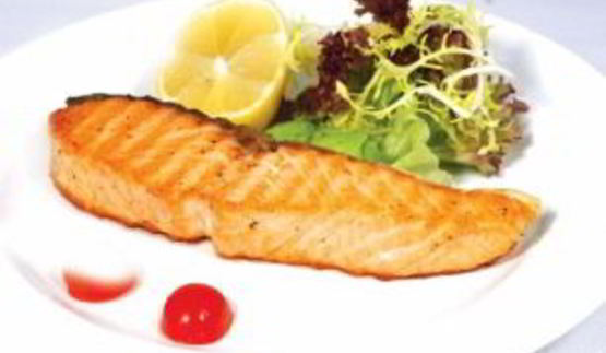 стейк из лосося на сковороде