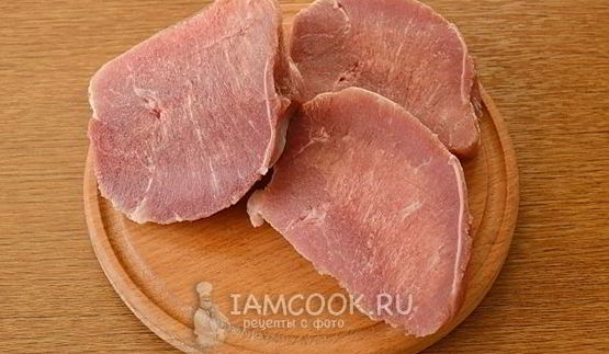 стейк из свинины в фольге