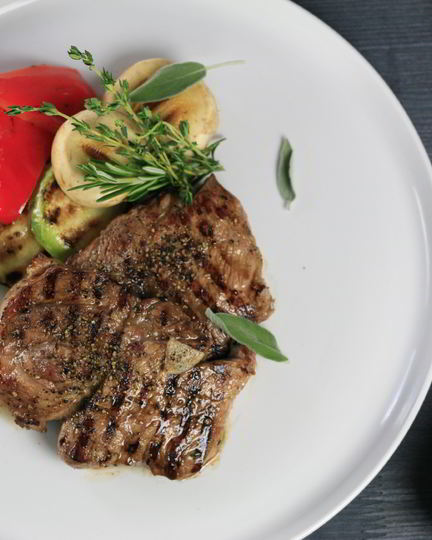 Рецепт стейка из свиной шеи в маринаде из бальзамико