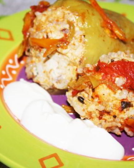 Рецепт фаршированных перцев и тефтели со свининой, курицей и кабачком