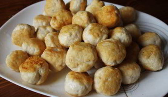 куриные тефтели с брокколи в китайском стиле