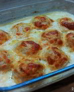 Куриные тефтели в сметанном соусе