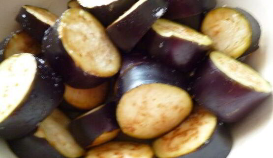 рыбно-грибные тефтельки, запеченные с овощами