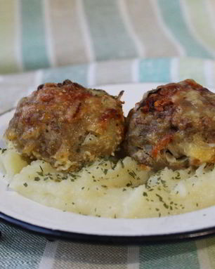 Свиные тефтели в сливочном соусе