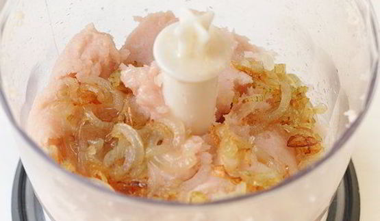 тефтели ежики из куриного филе в пароварке