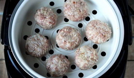 тефтели на пару в мультиварке