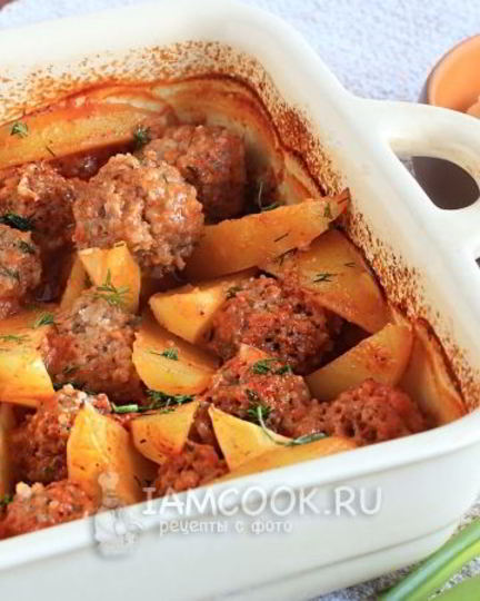 Рецепт тефтели с картошкой в соусе в духовке