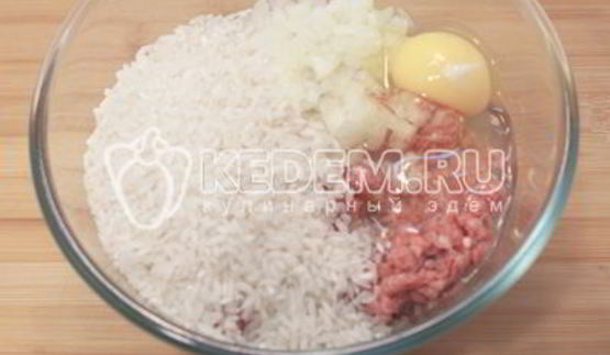 тефтели в мультиварке с протертыми помидорами