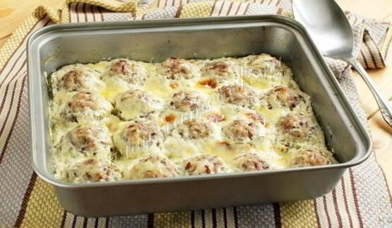 тефтели в сливочном соусе