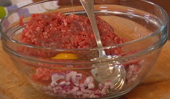 тефтельки из ягнятины с инжиром и луком-шалотом