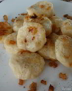 Ленивые вареники из картошки со шкварками