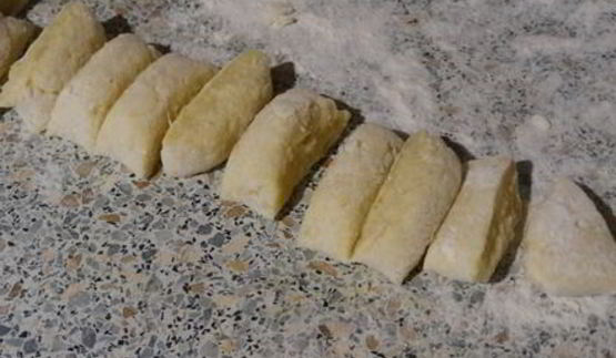 ленивые вареники из картошки со шкварками