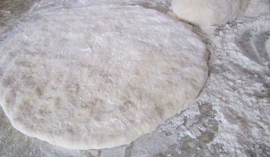 паровые вареники с вишней и клубникой