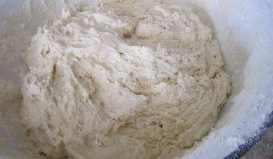 паровые вареники с вишней и клубникой