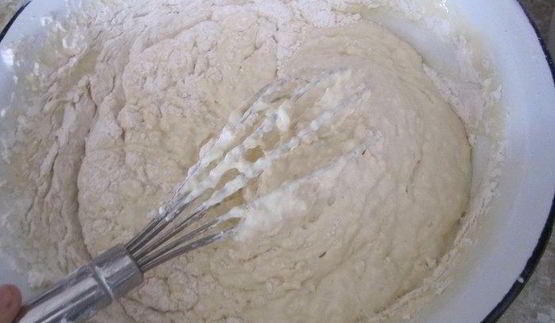 паровые вареники с вишней и клубникой