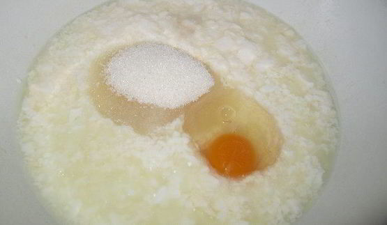 паровые вареники с вишней и клубникой