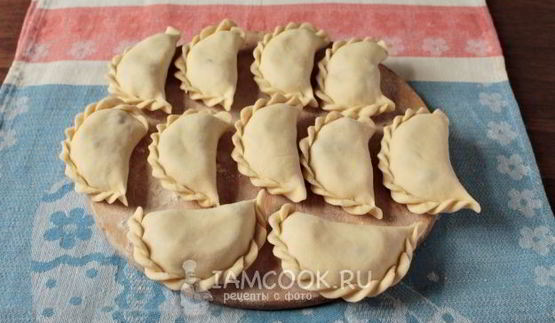 вареники из заварного теста с картошкой и грибами