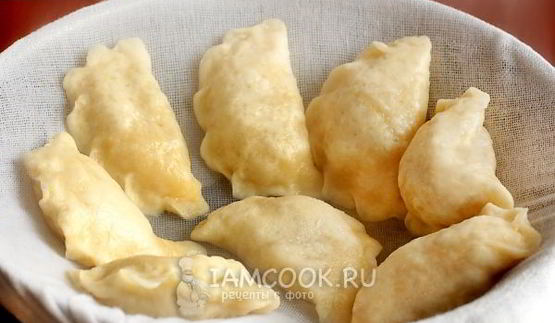 вареники на кефире на пару